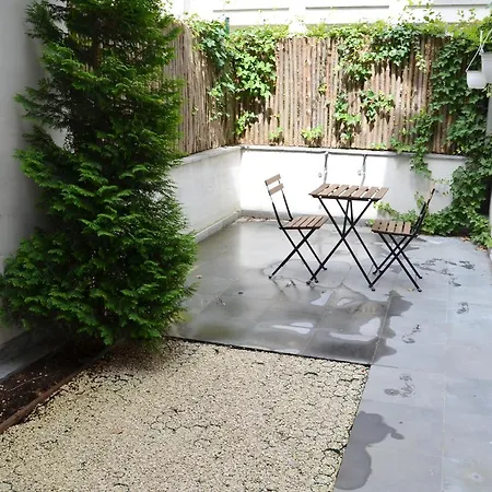 Traditional Modern Centre Apartament Antwerpia