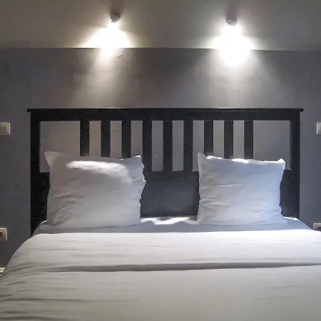 Apartament Traditional Modern Centre Antwerpia